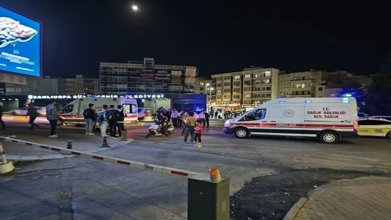 Şanlıurfa’da Motosiklet Yayalara Çarptı